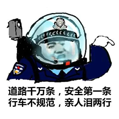 DƬ